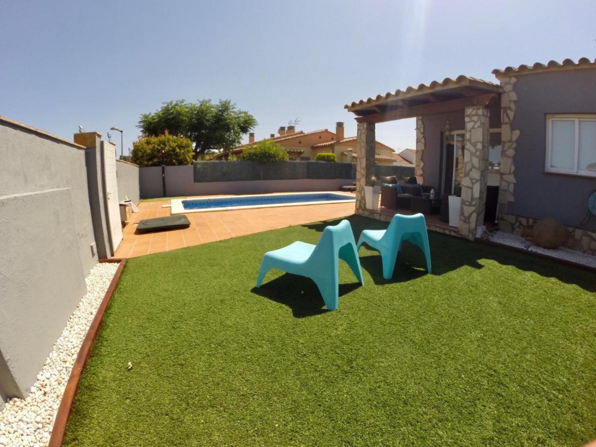 Willa Casa En L Escala Con Piscina Y Wifi Free L' Escala Zewnętrze zdjęcie