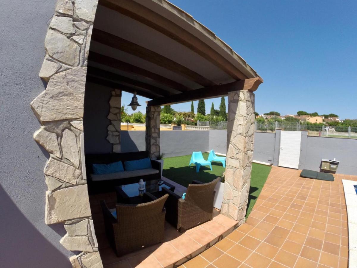 Willa Casa En L Escala Con Piscina Y Wifi Free L' Escala Zewnętrze zdjęcie
