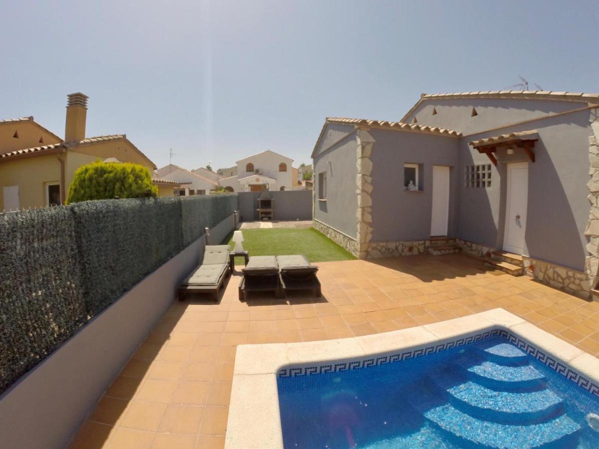 Willa Casa En L Escala Con Piscina Y Wifi Free L' Escala Zewnętrze zdjęcie