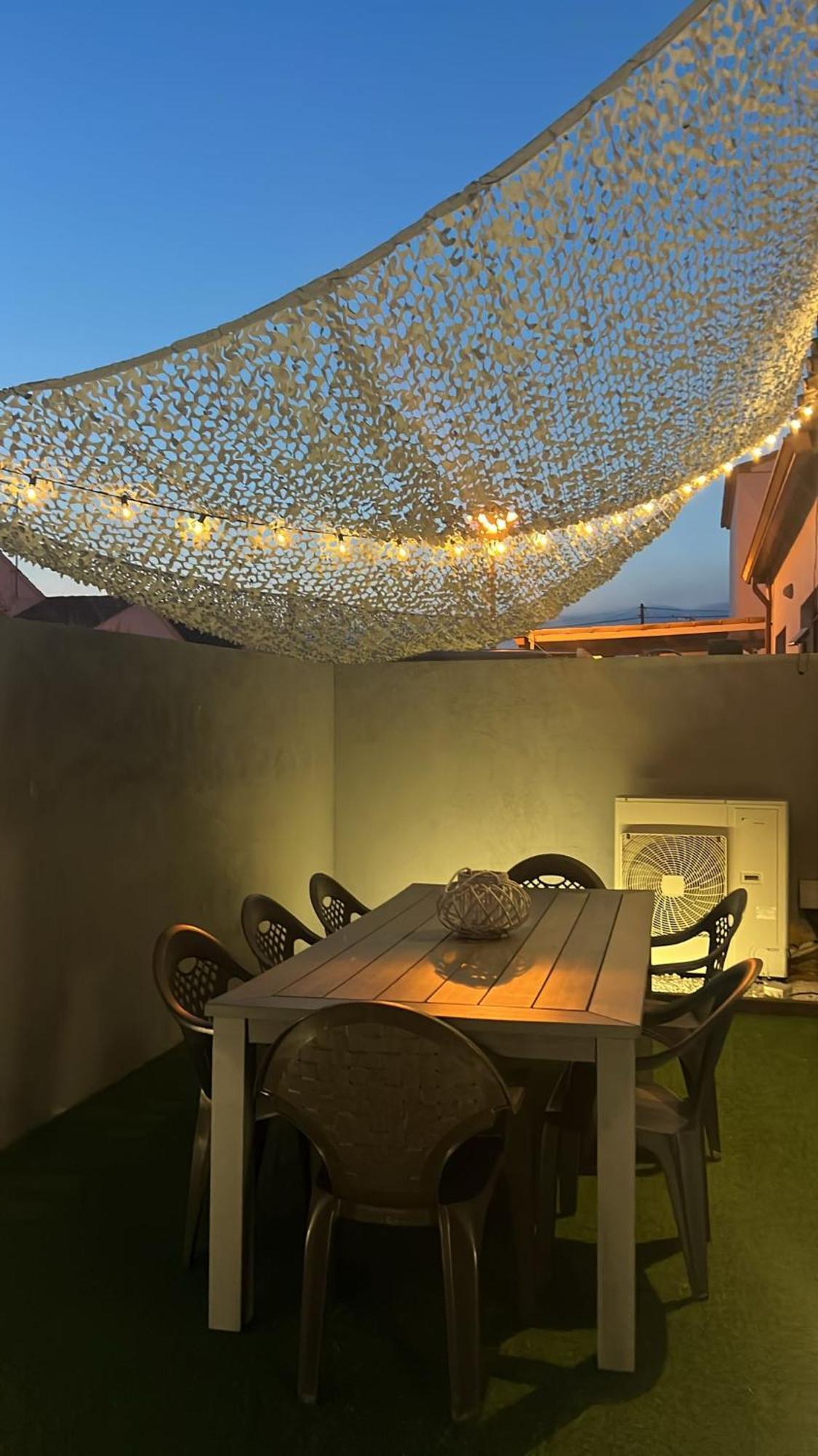 Willa Casa En L Escala Con Piscina Y Wifi Free L' Escala Zewnętrze zdjęcie