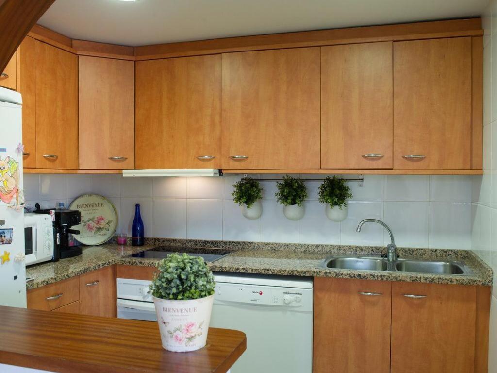 Willa Casa En L Escala Con Piscina Y Wifi Free L' Escala Zewnętrze zdjęcie